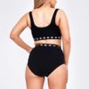 Culotte noire portée de dos
